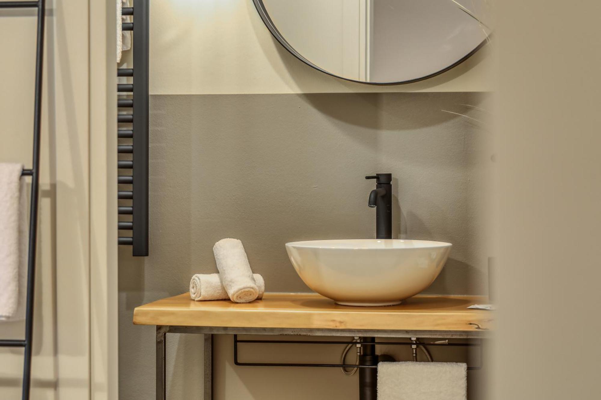 Welchome - Suites - เปรูจา ภายนอก รูปภาพ