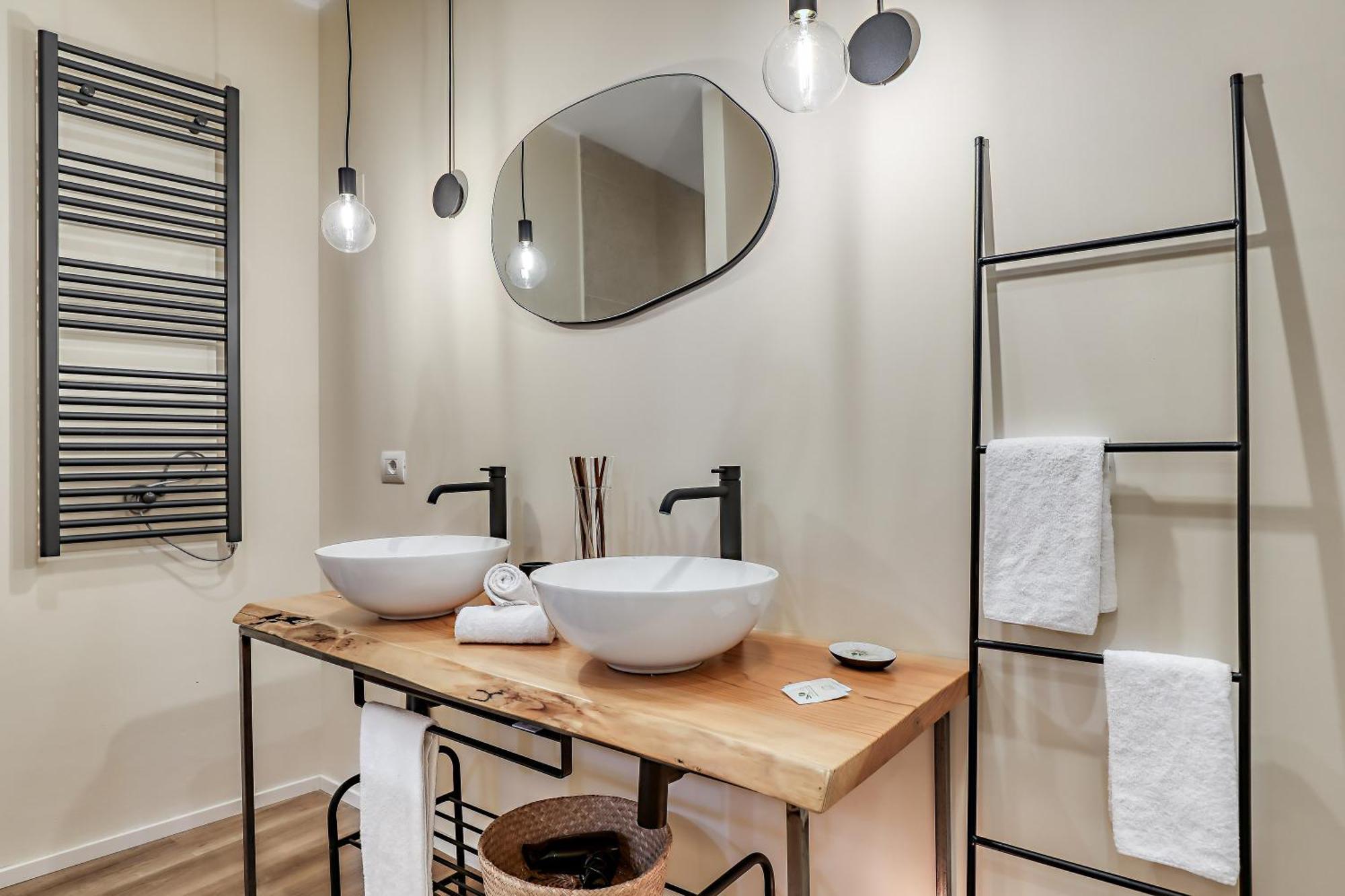 Welchome - Suites - เปรูจา ภายนอก รูปภาพ